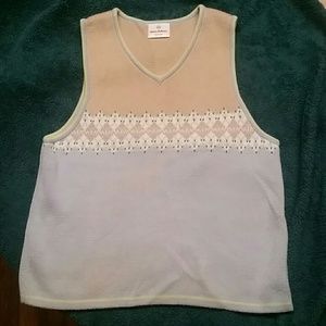 Hanna Andersson Boys Vneck sweater Vest. Sz 7-10